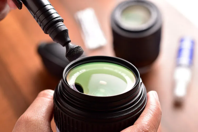 clean lens